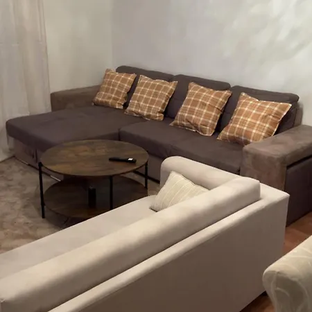 Apartment 2 Et Salon Proche Paris Sevres